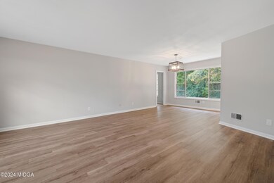 1609 Wesleyan Hills Dr, Macon, GA 31210 - photo 6