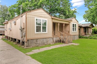 3409 Hardie St unit A, Houston, TX 77026 - photo 2