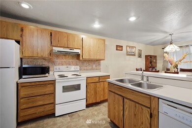 30 119th St SE, Everett, WA 98208 - photo 6