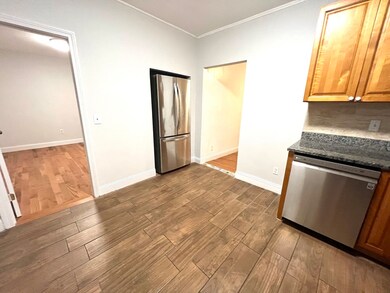 23 Myrtle St unit 1/F, Quincy, MA 02171 - photo 3