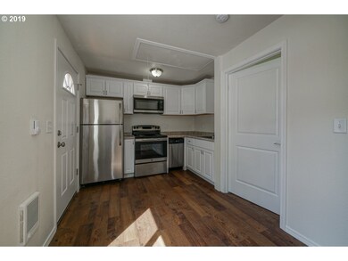 2005 Carleton Way NE, Salem, OR 97301 - photo 5