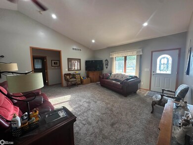1204 11th St SW, Humboldt, IA 50548 - photo 4