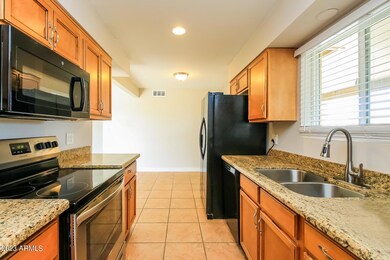 561 E Franklin Ave, Mesa, AZ 85204 - photo 7