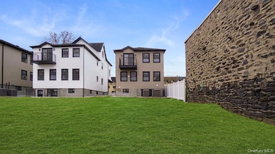 342 E 234th St, Bronx, NY 10470 - photo 3