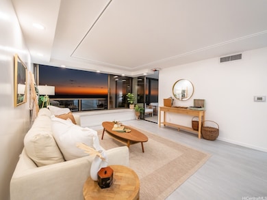 Yacht Harbor Towers unit 2906, Honolulu, HI 96815 - photo 4