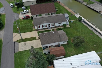 2915 W Risingsun Rd, Port Clinton, OH 43452 - photo 6