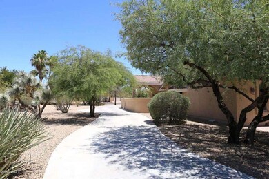 Cicular Driveway2