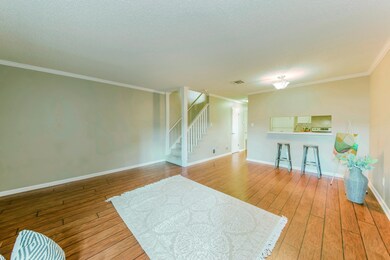 112SouthfieldPkwy-6-2 copy