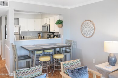Living Room/Kitchen
