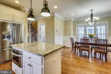 6951 Birch St, Falls Church, VA 22046 - photo 5