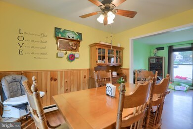 2005 Aspen Ln, Columbia, PA 17512 - photo 7