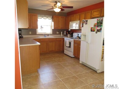 118 Northwoods Ct, Hanover, IN 47243 - photo 5