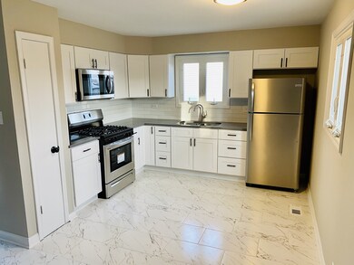 19021 Cypress Ave, Country Club Hills, IL 60478 - photo 4