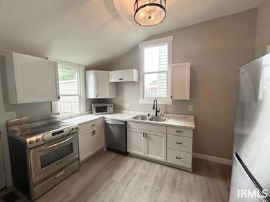 1023 W Franklin St, Evansville, IN 47710 - photo 6