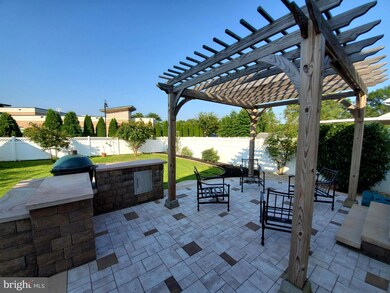 3907 Woodhaven Dr, Wilmington, DE 19808 - photo 3