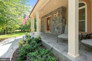 19663 Lovella Country Ct, Purcellville, VA 20132 - photo 6