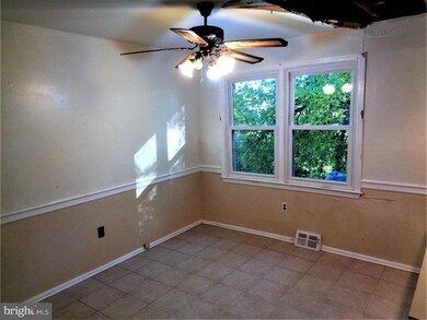 12 Dansfield Dr, Wilmington, DE 19803 - photo 5