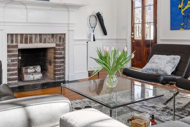212 Calhoun B