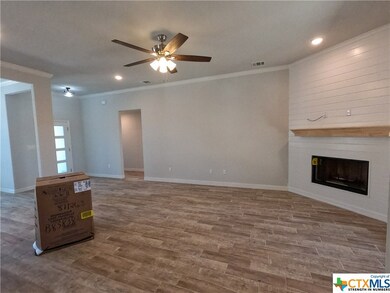 701 Shelly Dr, Troy, TX 76579 - photo 7