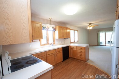 401 Falcon Dr unit 7, Wayland, MI 49348 - photo 5