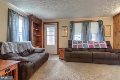 364 E Derry Rd, Hershey, PA 17033 - photo 7