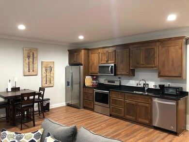 1107 Oglethorpe St unit A, Macon, GA 31201 - photo 5