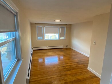 104 Amherst Ave, Waltham, MA 02451 - photo 4
