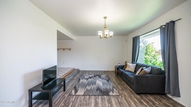 4518 S Willow Dr-6