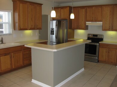 2539 Maxwell Ave, Lewis Center, OH 43035 - photo 2