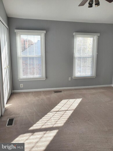 3936 Angelton Ct, Burtonsville, MD 20866 - photo 7