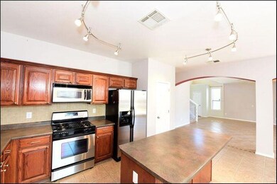 14044 Highweed Dr, El Paso, TX 79928 - photo 3