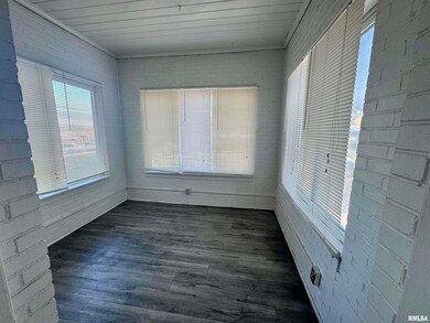 2028 7th Ave unit B2, Moline, IL 61265 - photo 6