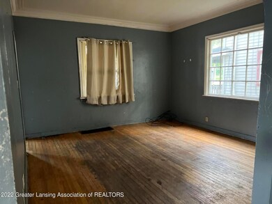 909 N Pine St, Lansing, MI 48906 - photo 6