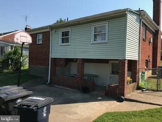 6508 Hawthorne St, Hyattsville, MD 20785 - photo 2