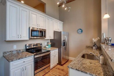 222 West St unit 302, Keene, NH 03431 - photo 2