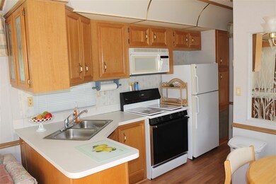 13 Pony Express Cir unit 33, Freedom, NH 03836 - photo 6