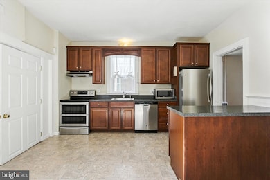 46 N Main St, Spring Grove, PA 17362 - photo 6