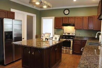 83 Bowdoin St, Springfield, MA 01109 - photo 4