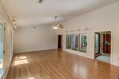 1128 Windsome Place (13)