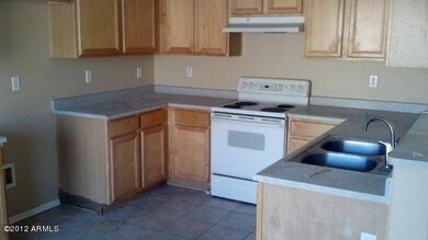 10878 W ALVARADO RD