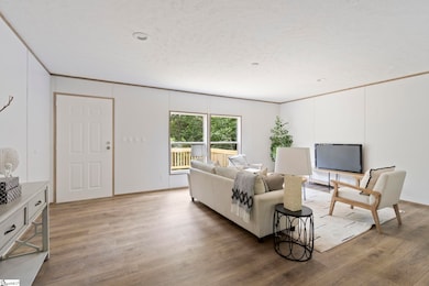 160 Bernice Dr, Moore, SC 29369 - photo 2