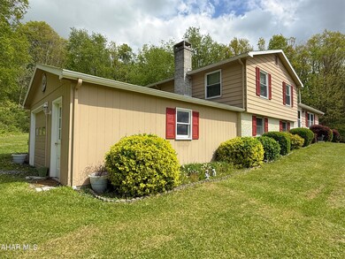 388 Ellis Rd, Schellsburg, PA 15559 - photo 2