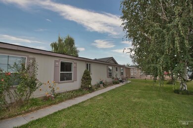 303 2nd St W, Declo, ID 83323 - photo 2