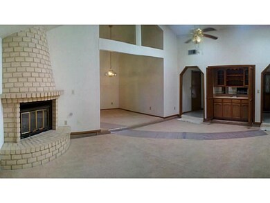 11405 Tom Ulozas Dr, El Paso, TX 79936 - photo 4