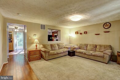 6350 Green Field Rd, Elkridge, MD 21075 - photo 2