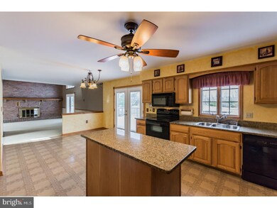 436 Heritage Rd, Sewell, NJ 08080 - photo 5