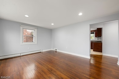 2670 Bancroft Ave, Union, NJ 07083 - photo 4