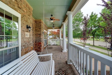 8412 Bridge St, North Richland Hills, TX 76180 - photo 3