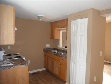 523 S Spring St, Manchester, TN 37355 - photo 4