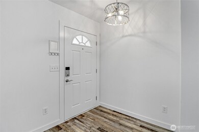 9989 Greenleaf Loop SE, Yelm, WA 98597 - photo 4